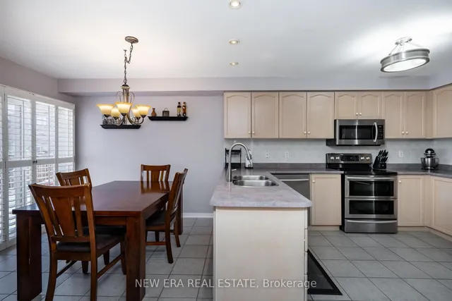 Additional property image - 275 Cresthaven Rd