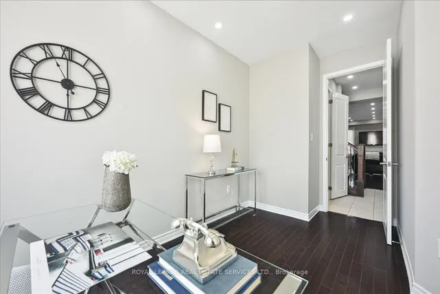 Additional property image - 1335 Rose Way