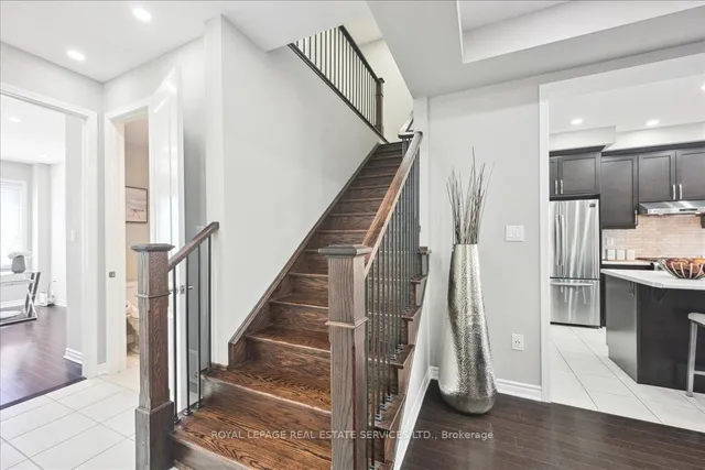 Additional property image - 1335 Rose Way
