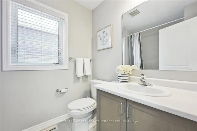 Additional property image - 1335 Rose Way