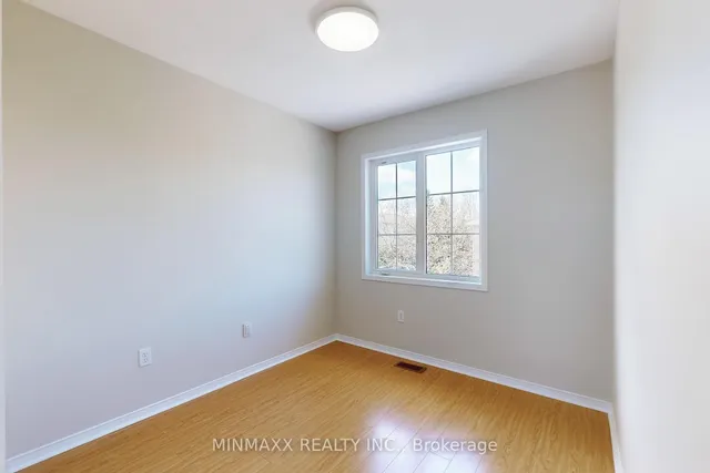 Additional property image - 1480 Britannia Rd Unit 91