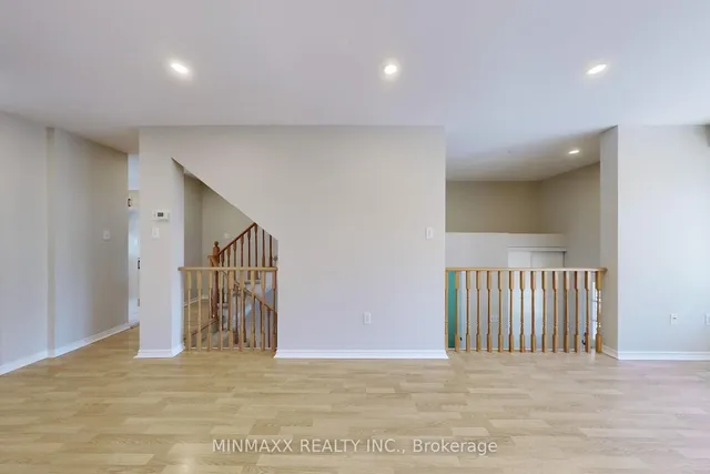 Additional property image - 1480 Britannia Rd Unit 91