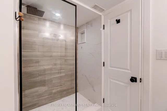 Additional property image - 1366 Augustine Dr