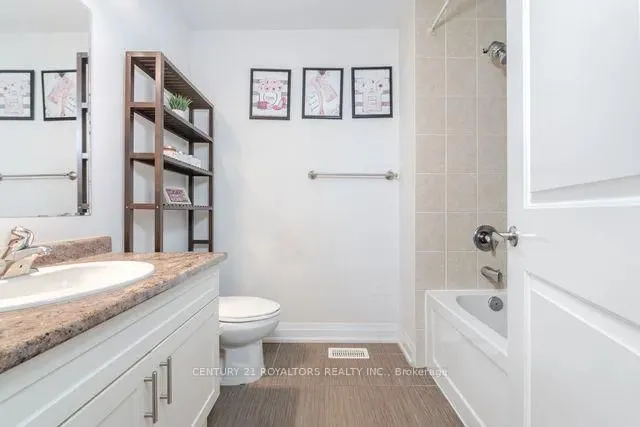Additional property image - 77 Enford Cres