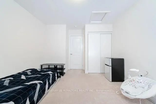 Additional property image - 77 Enford Cres