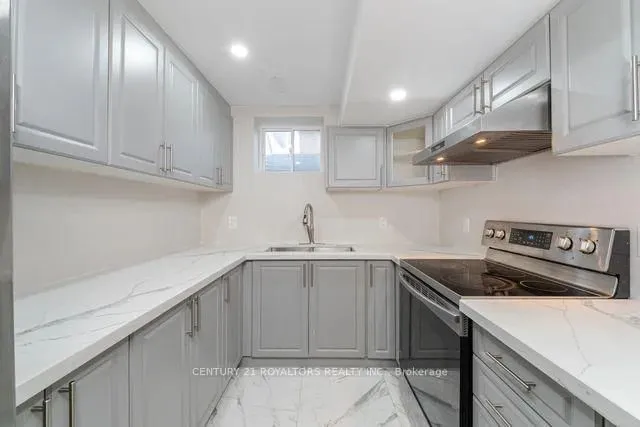 Additional property image - 77 Enford Cres