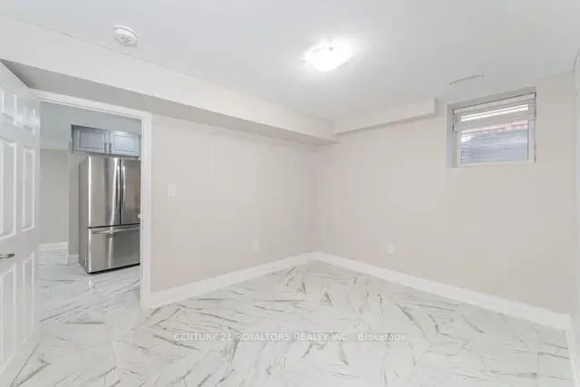Additional property image - 77 Enford Cres