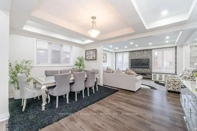 Additional property image - 77 Enford Cres