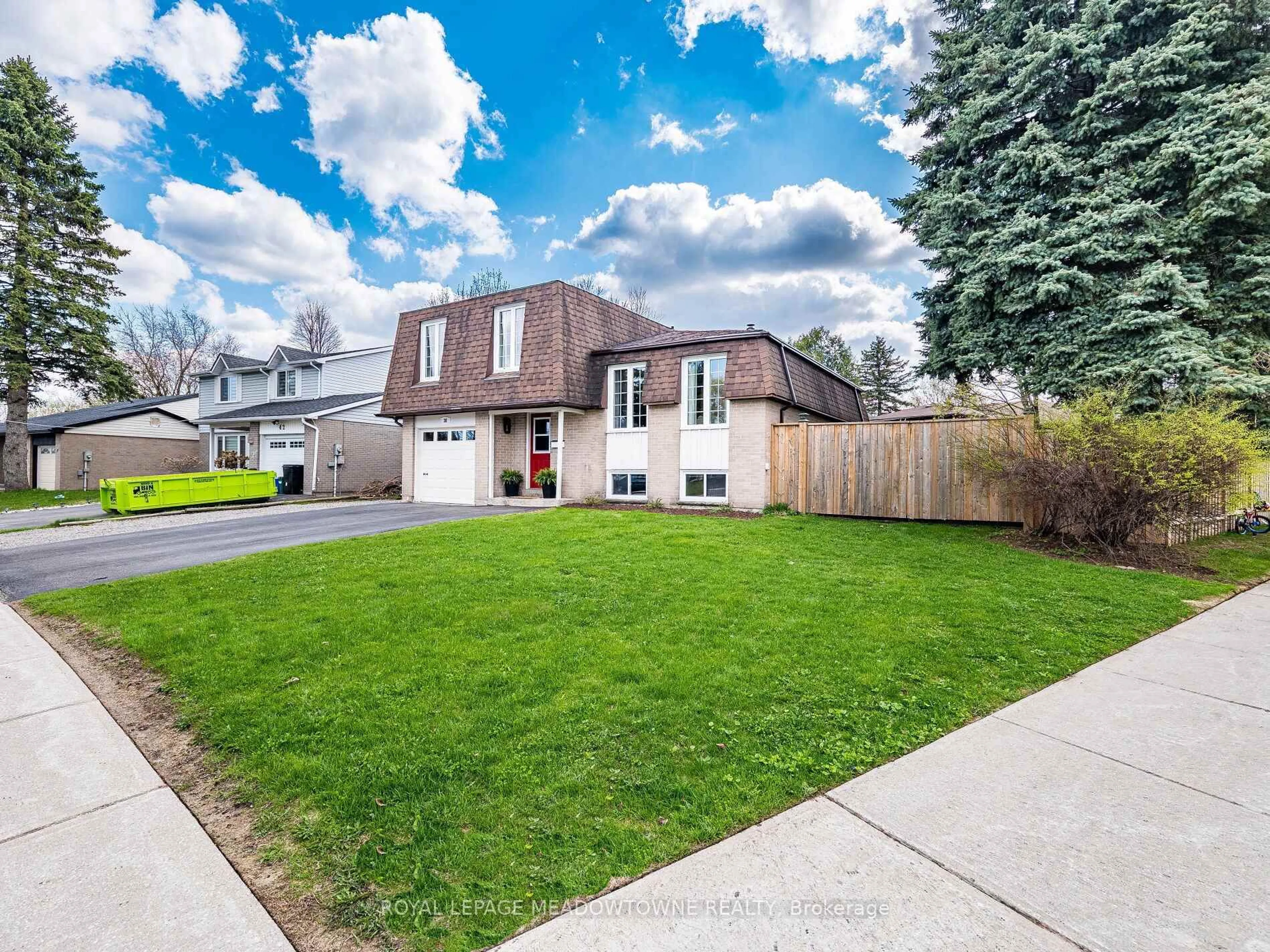Unknown for 38 Diane Dr, Orangeville Ontario L9W 3N5