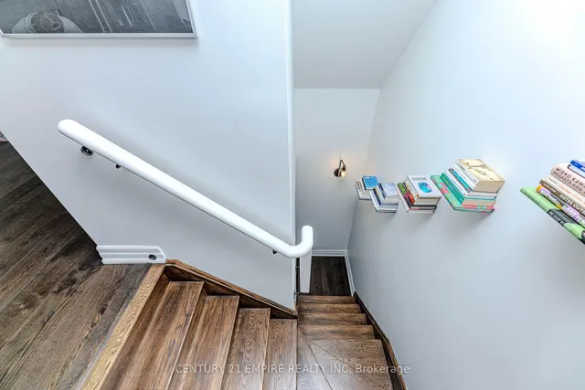 Additional property image - 15 Sousa Mendes St Unit 302