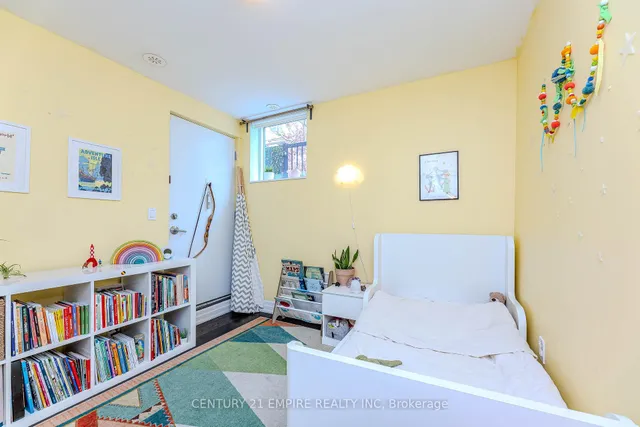 Additional property image - 15 Sousa Mendes St Unit 302