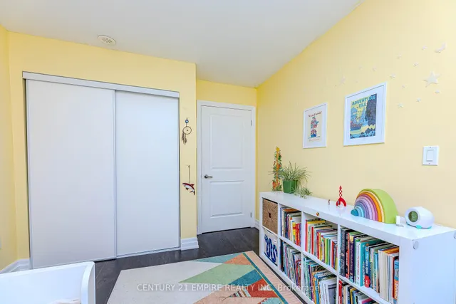 Additional property image - 15 Sousa Mendes St Unit 302