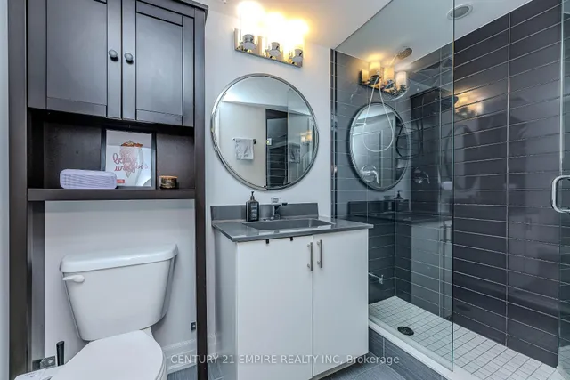 Additional property image - 15 Sousa Mendes St Unit 302