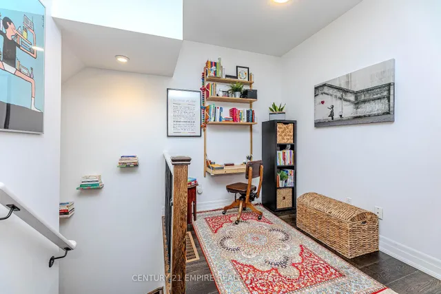 Additional property image - 15 Sousa Mendes St Unit 302