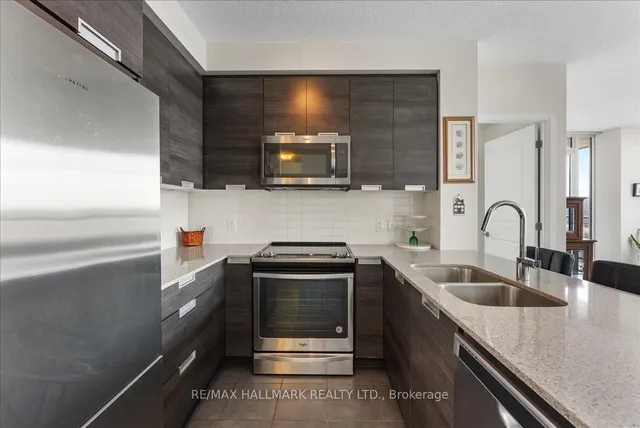 Additional property image - 5033 Four Springs Ave Unit 412