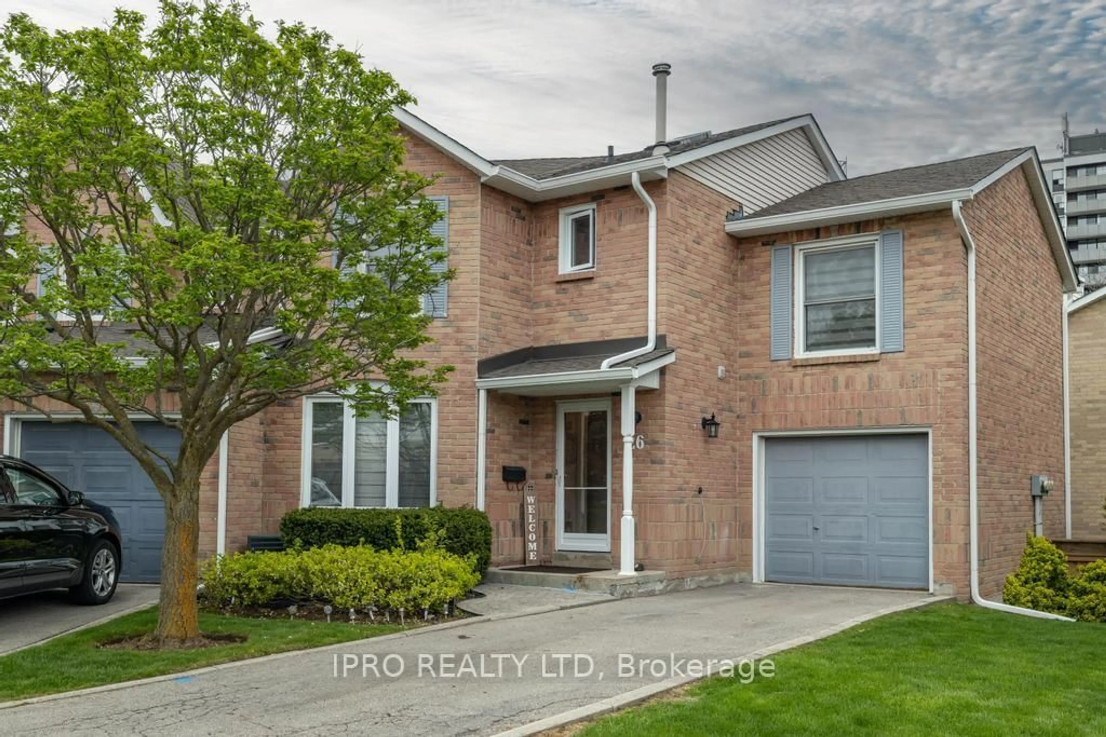 Home with brick exterior material, street for 2155 Duncaster Dr #26, Burlington Ontario L7P 4R3