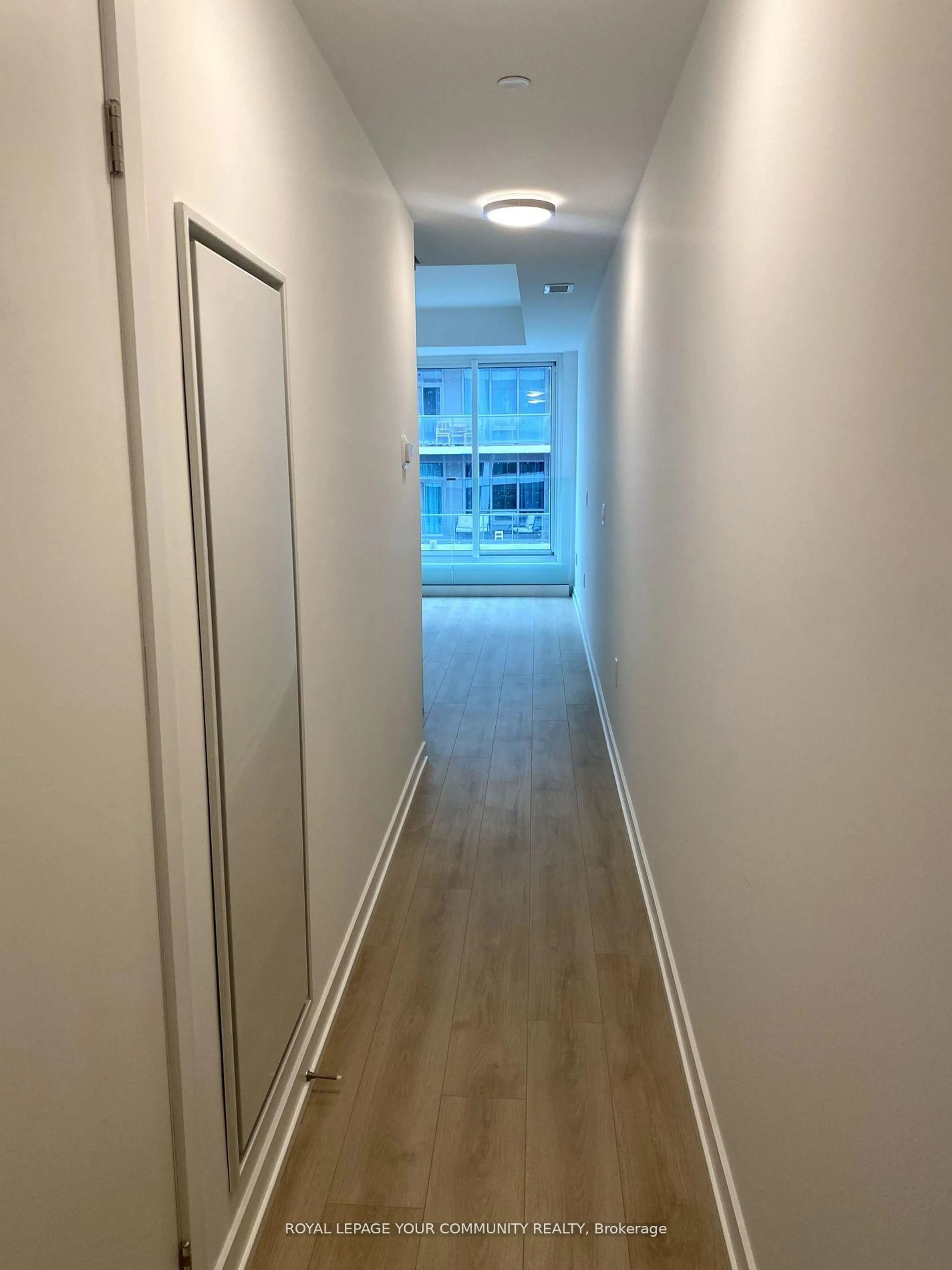 A pic of a room for 1195 The Queensway St #511, Toronto Ontario M8Z 0H1