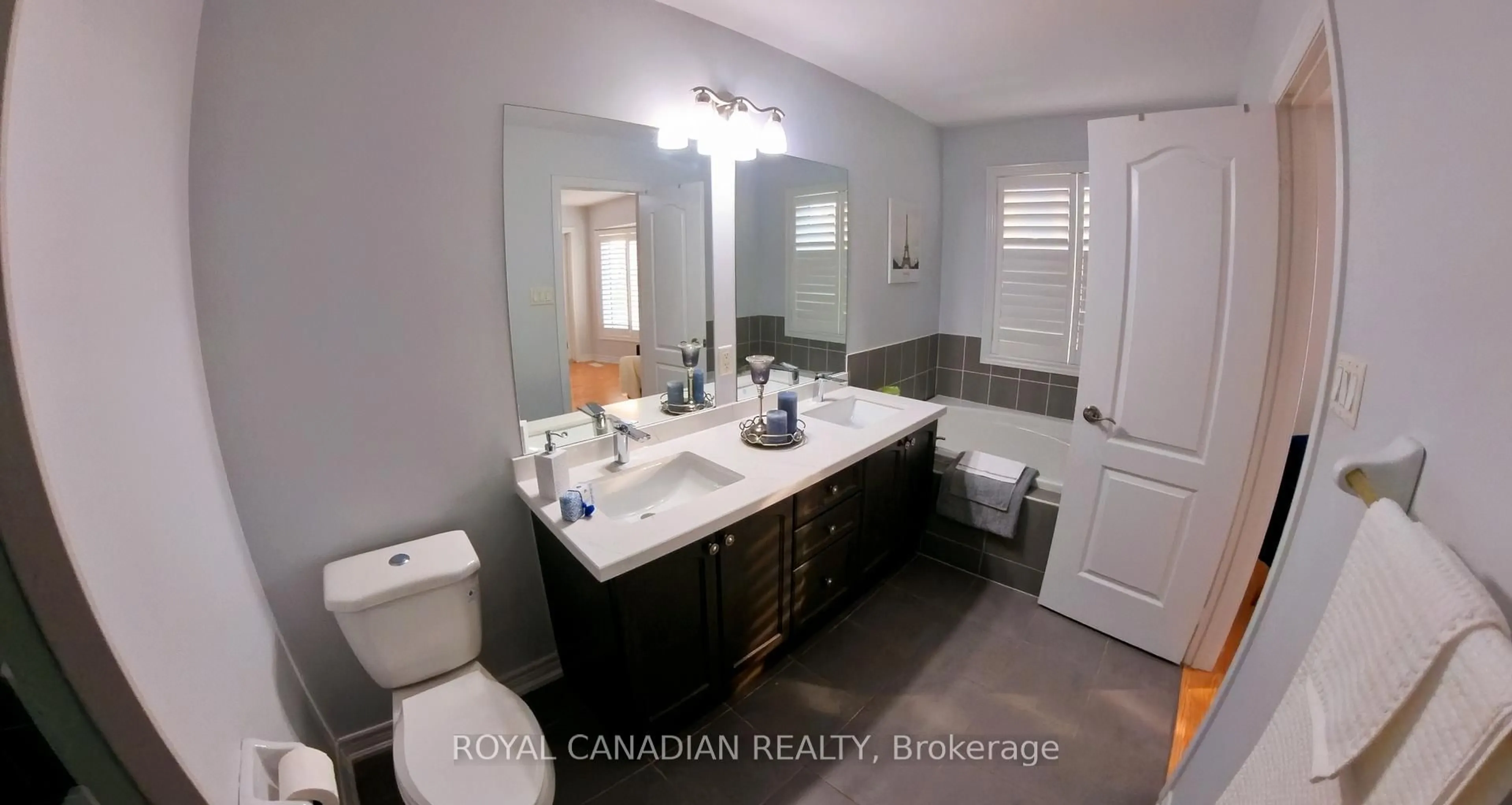 Contemporary bathroom, ceramic/tile floor for 8 Templar St, Brampton Ontario L6Y 2Y2