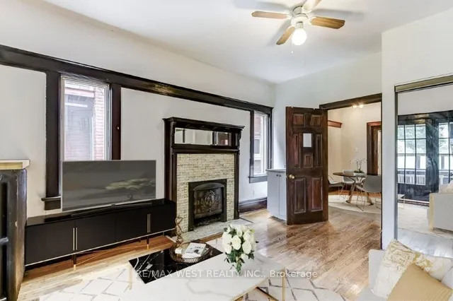 Additional property image - 413 Parkside Dr