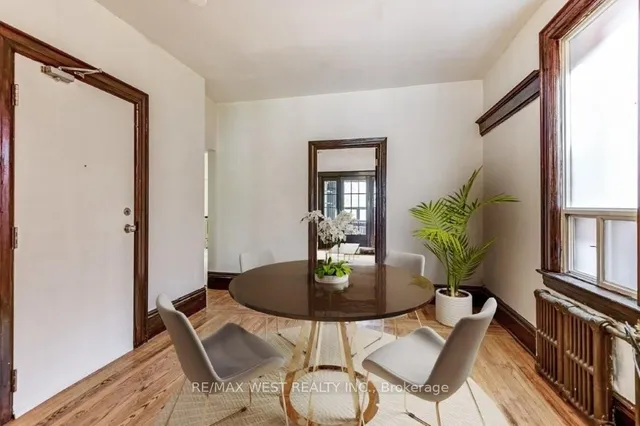Additional property image - 413 Parkside Dr