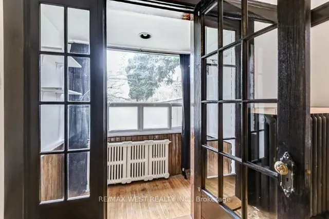 Additional property image - 413 Parkside Dr