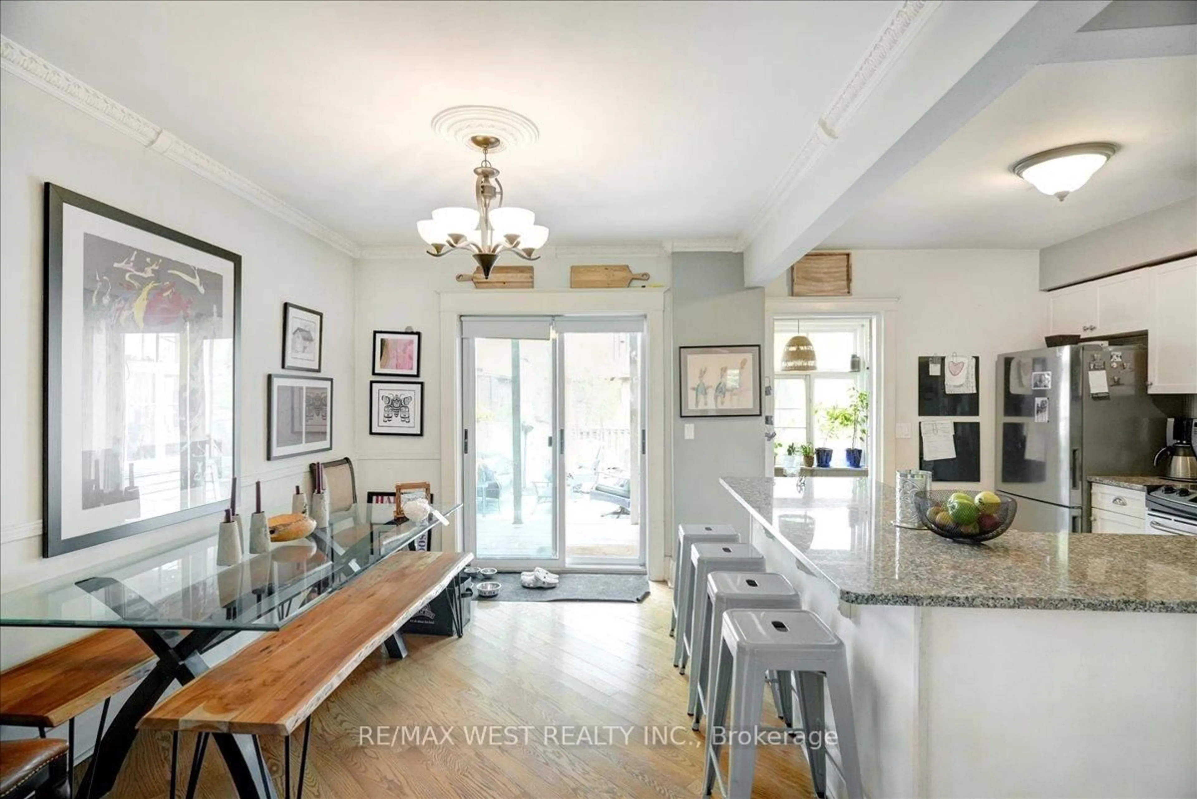 Open concept kitchen, unknown for 30 Glendale Ave, Toronto Ontario M6R 2S7
