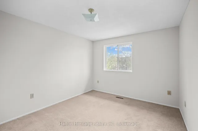 Additional property image - 1556 Lancaster Dr Unit 71