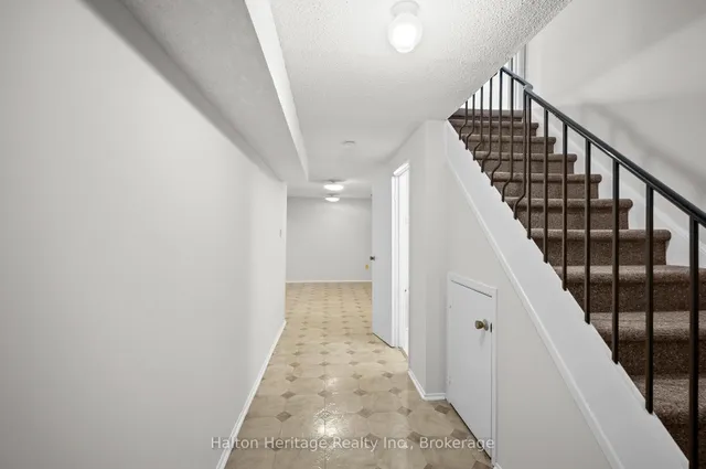 Additional property image - 1556 Lancaster Dr Unit 71