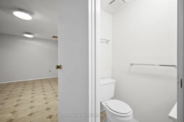 Additional property image - 1556 Lancaster Dr Unit 71
