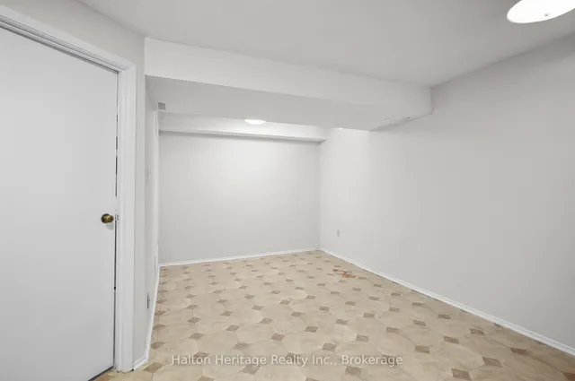 Additional property image - 1556 Lancaster Dr Unit 71