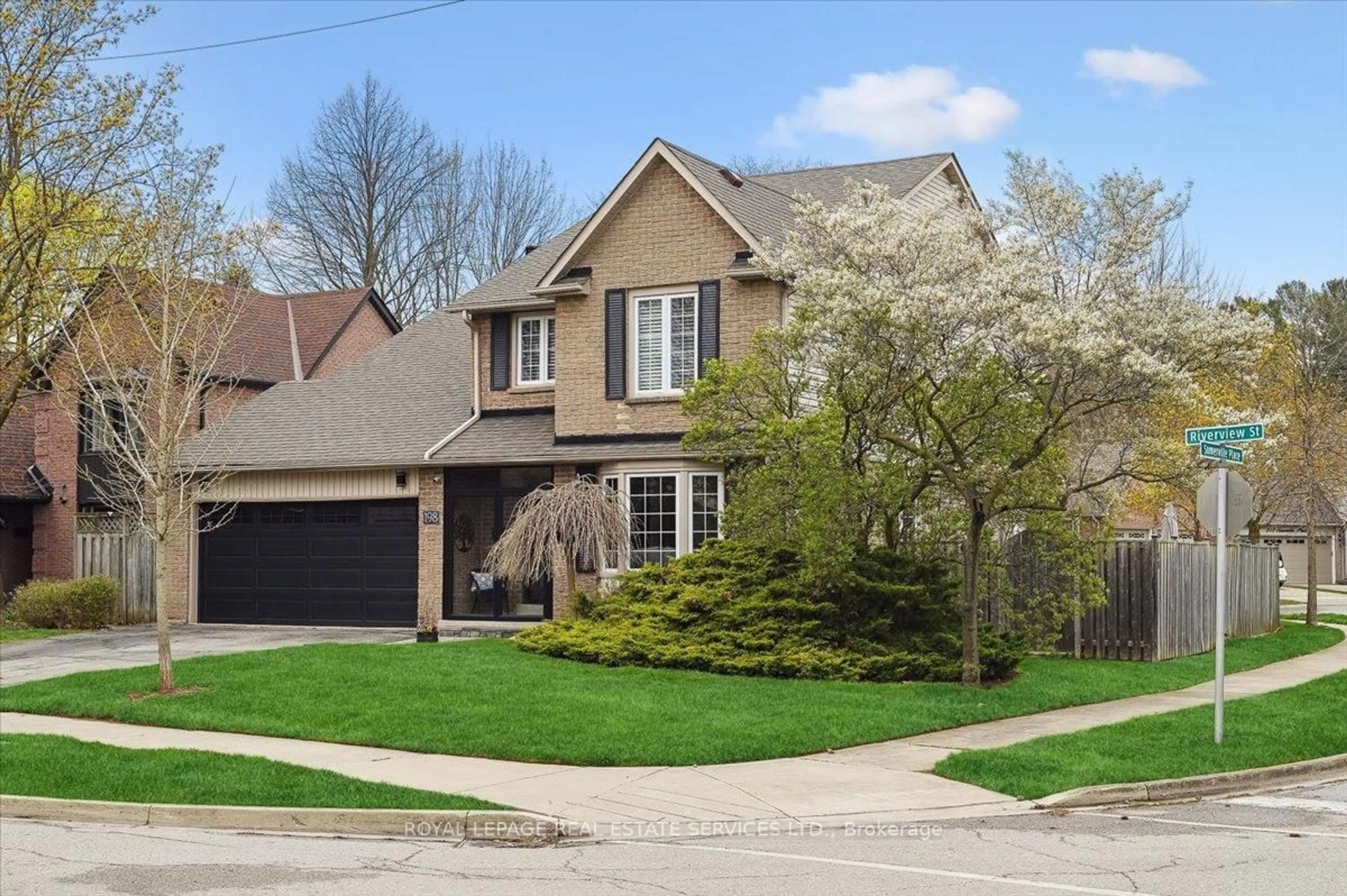 Home with brick exterior material, street for 198 Somerville Pl, Oakville Ontario L6L 5W1