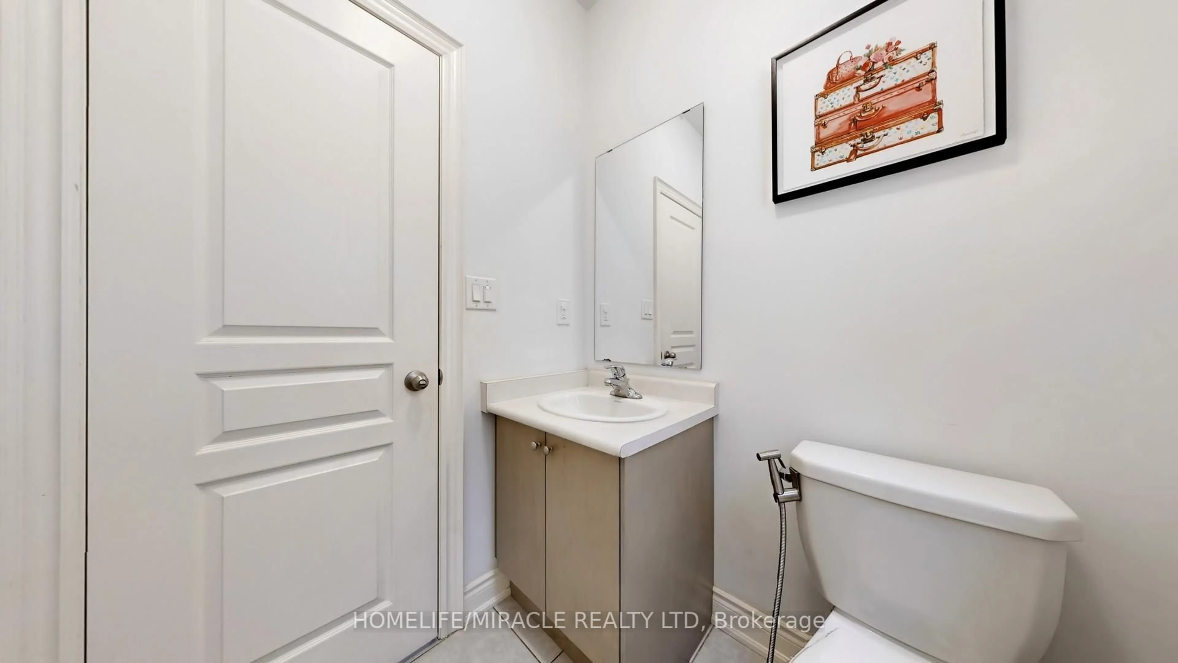 Standard bathroom, ceramic/tile floor for 482 Wheat Boom Dr, Oakville Ontario L6H 0R4