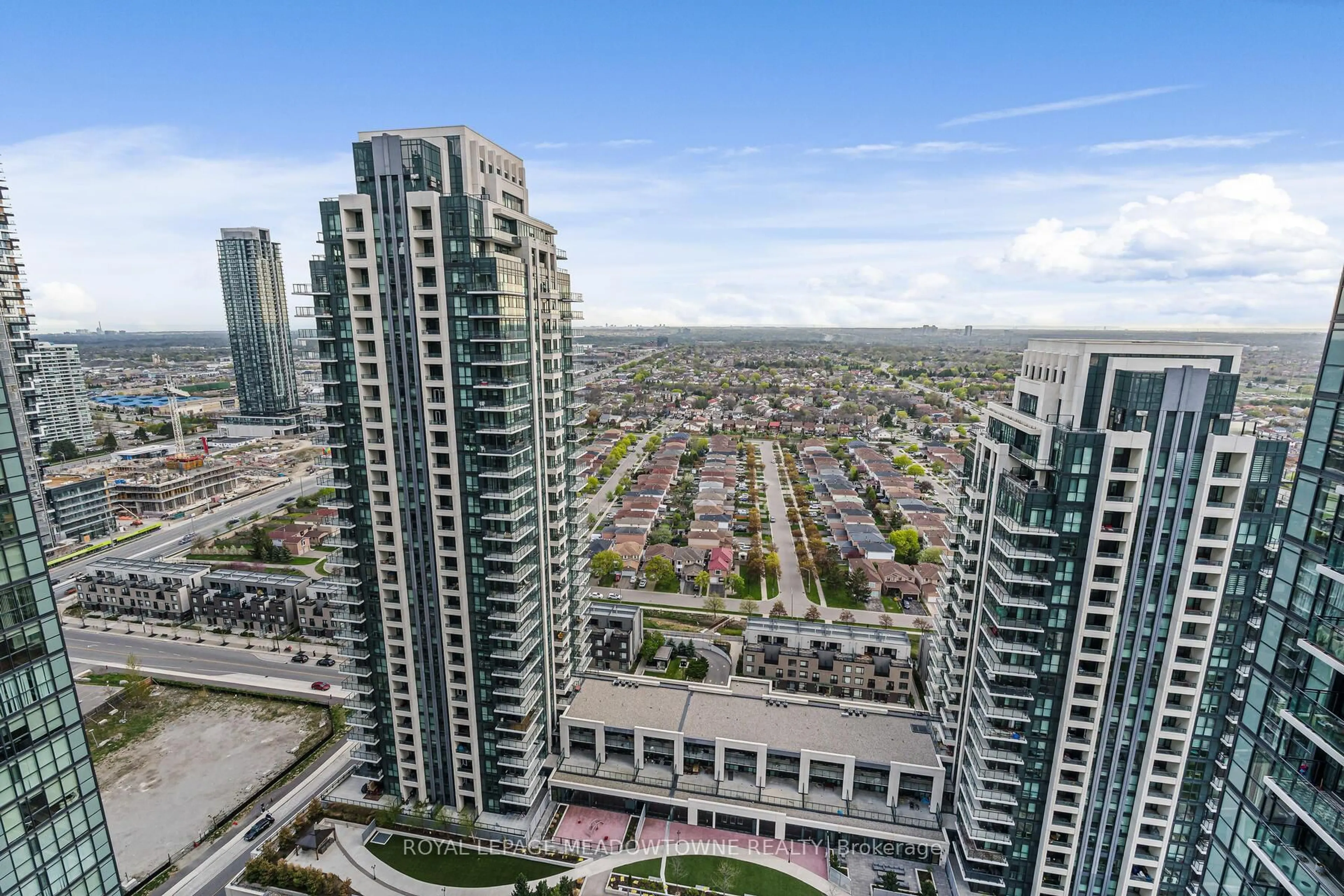 A pic from outside/outdoor area/front of a property/back of a property/a pic from drone, city buildings view from balcony for 4070 Confederation Pkwy #2907, Mississauga Ontario L5B 0E9