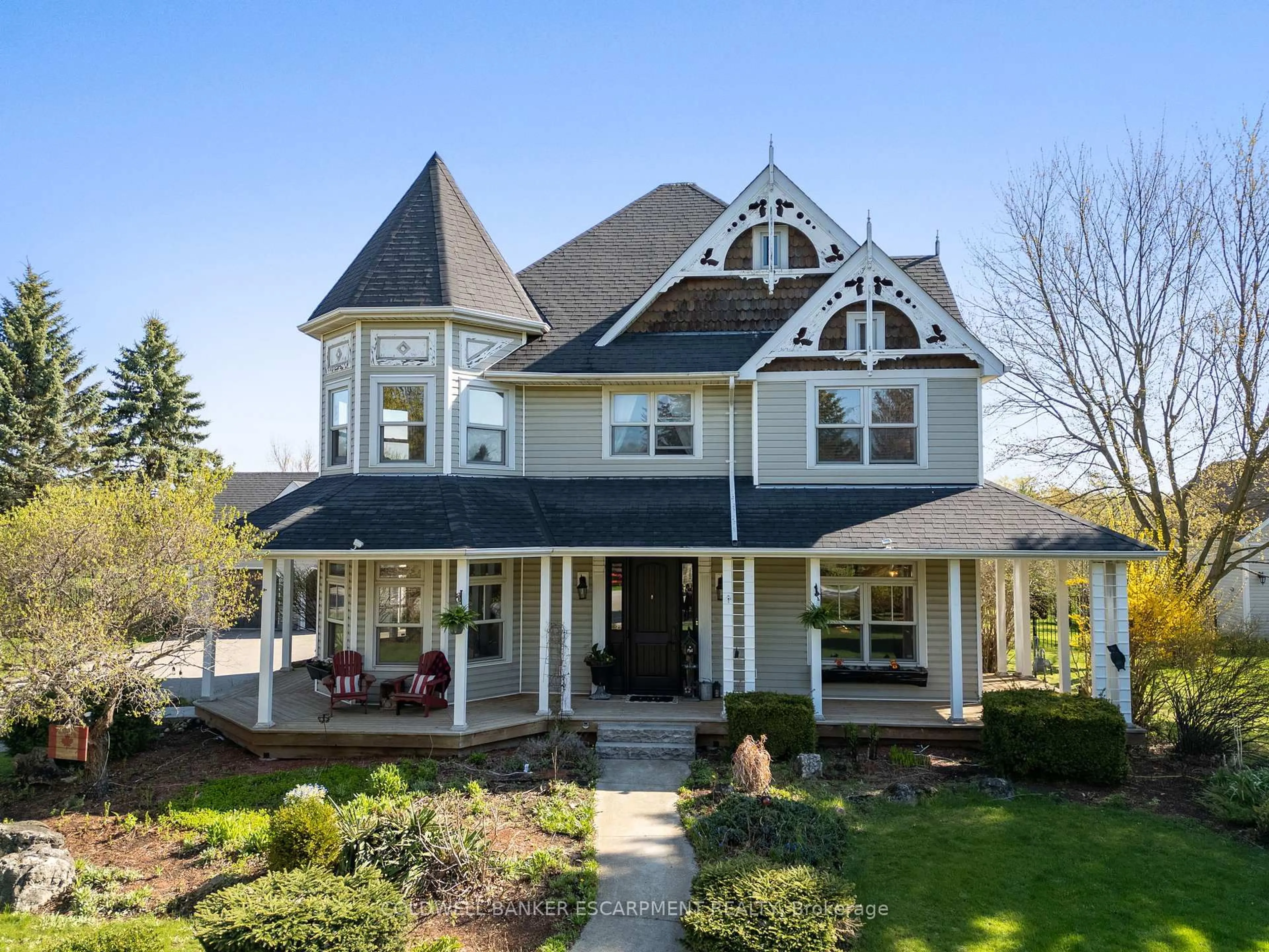 Home with vinyl exterior material, unknown for 13467 Fourth Line, Halton Hills Ontario L7J 2L8