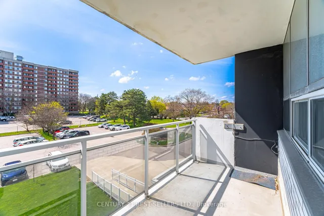 Additional property image - 151 La Rose Ave Unit 306