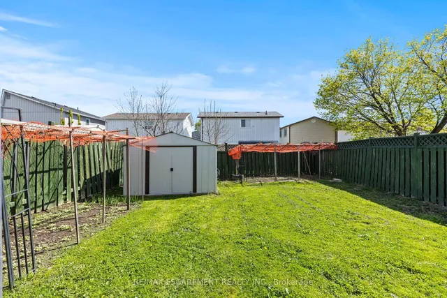 Additional property image - 21 Grand River Crt