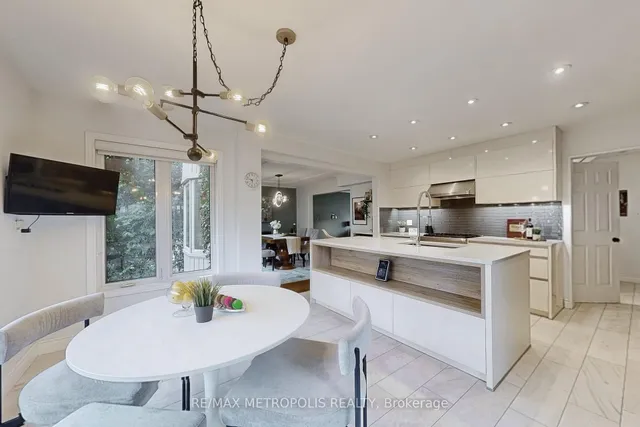 Additional property image - 1310 Golden Meadow Tr