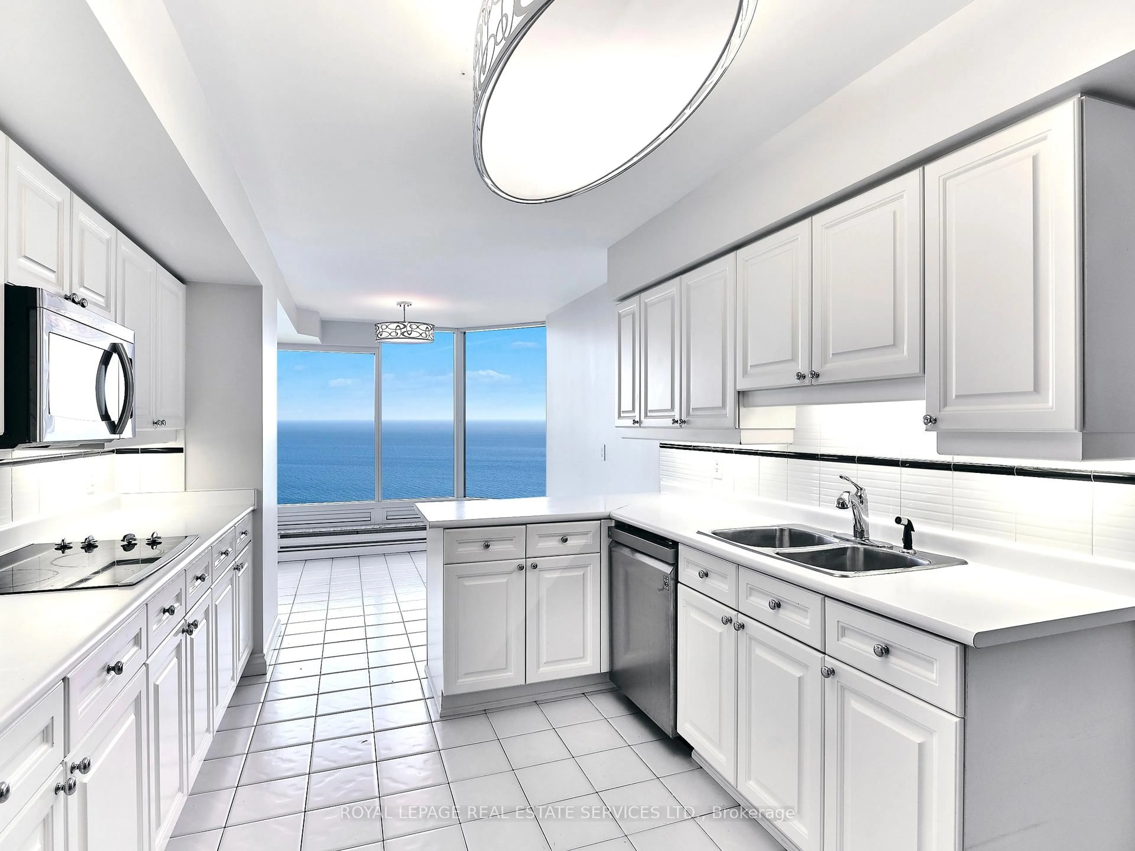 Standard kitchen, ceramic/tile floor for 1 Palace Pier Crt #3101, Toronto Ontario M8V 3W9