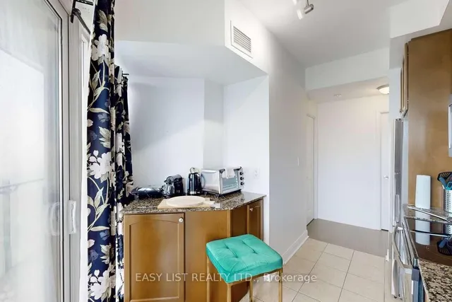 Additional property image - 50 Absolute Ave Unit 3801