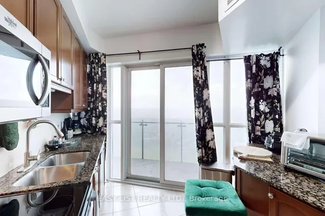 Additional property image - 50 Absolute Ave Unit 3801