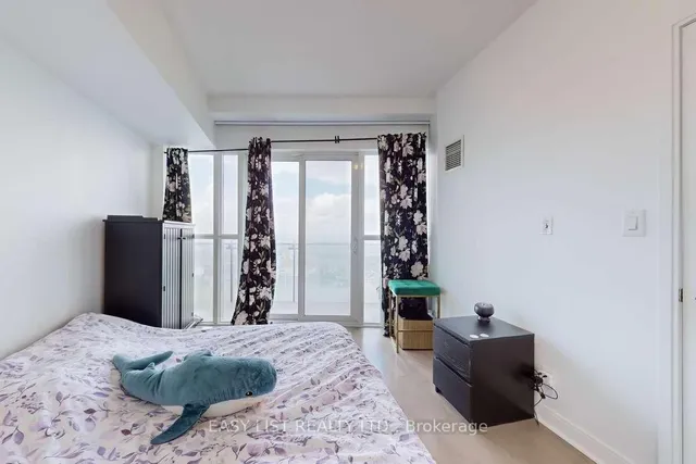 Additional property image - 50 Absolute Ave Unit 3801