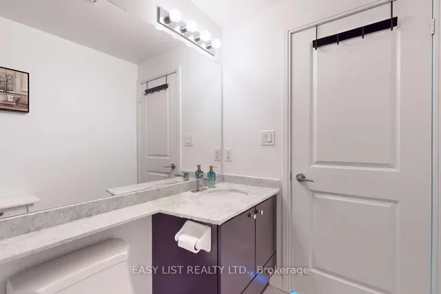 Additional property image - 50 Absolute Ave Unit 3801