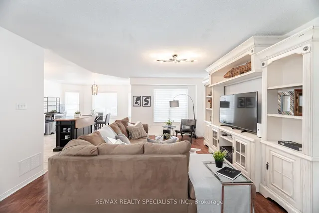 Additional property image - 7405 Banffshire Crt
