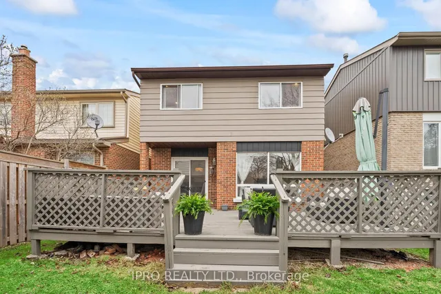 Additional property image - 734 Briar Cres