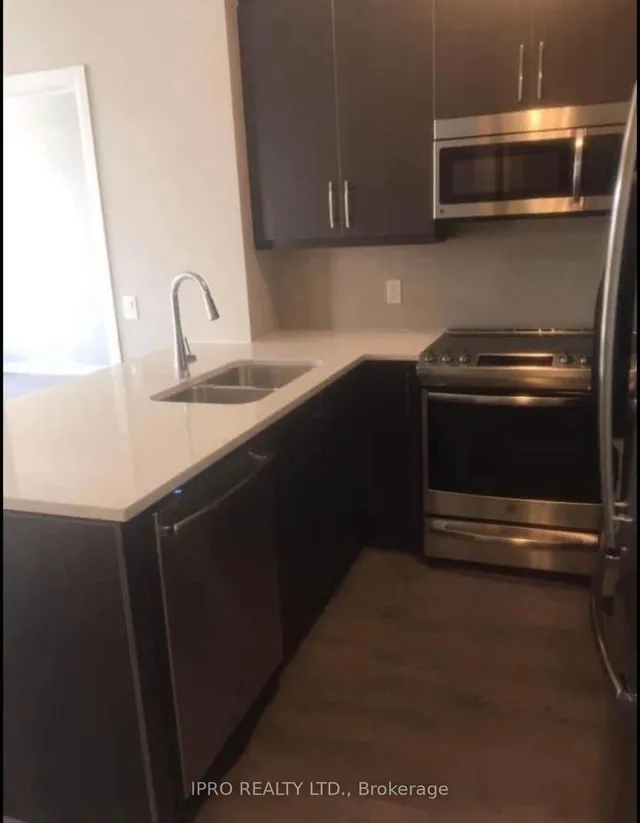 Additional property image - 734 Briar Cres