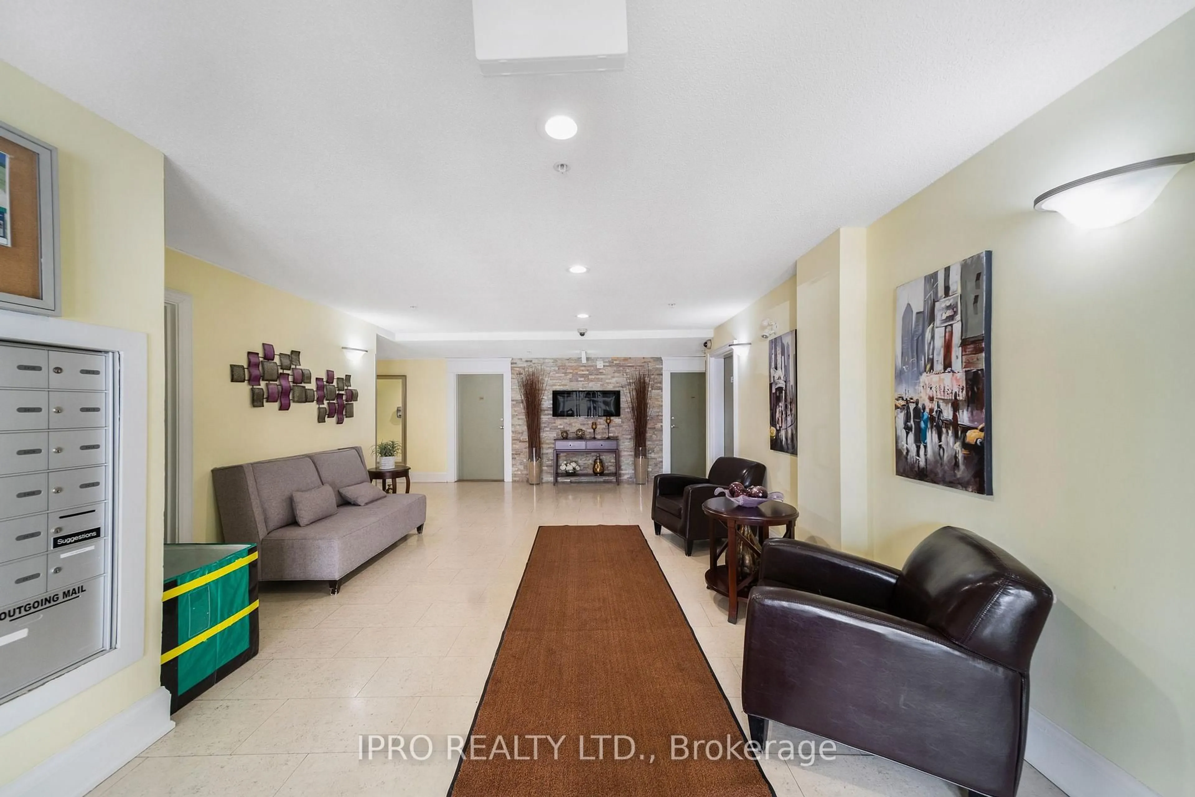 Unknown for 6 Dayspring Circ #2405, Brampton Ontario L6P 2Z6