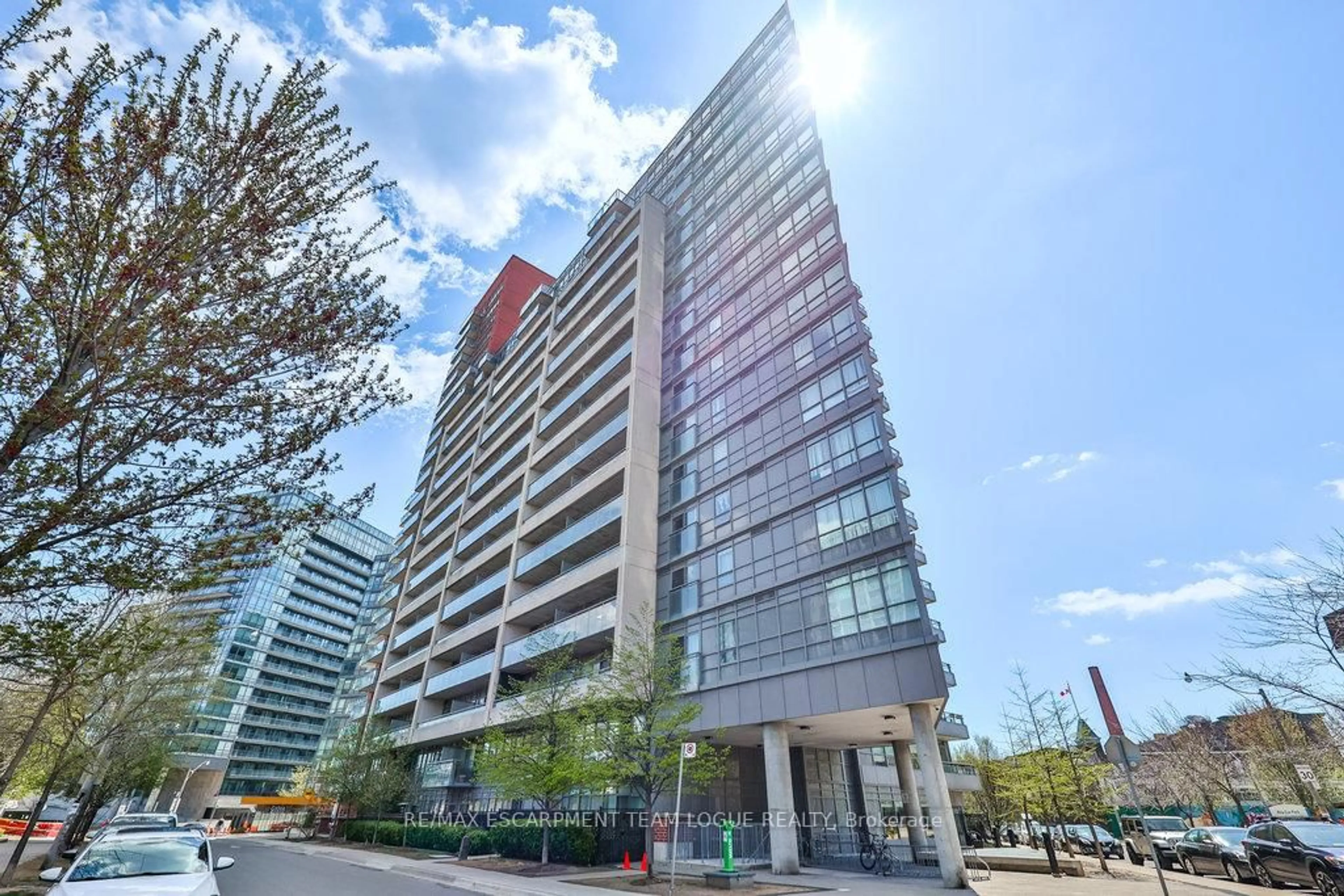 Unknown for 38 Joe Shuster Way #605, Toronto Ontario M6K 0A5