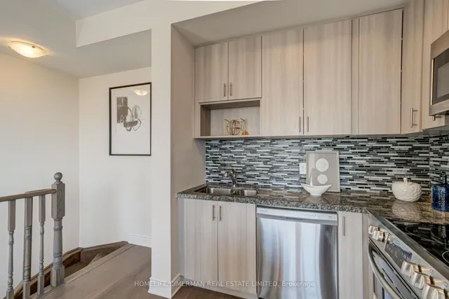 Additional property image - 1130 Briar Hill Ave Unit 301