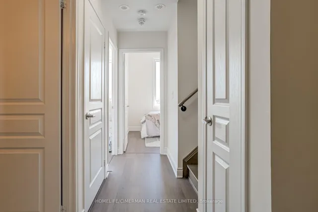 Additional property image - 1130 Briar Hill Ave Unit 301