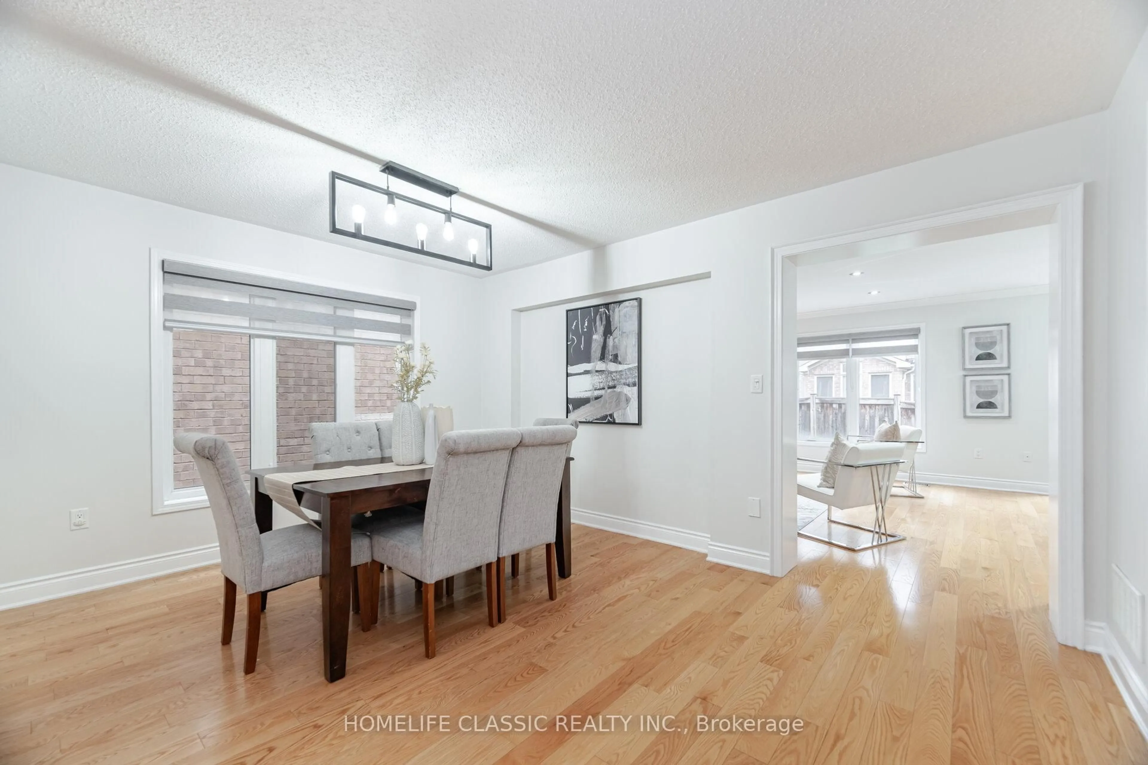 Dining room, unknown for 141 Willet Terr, Milton Ontario L9T 1M5